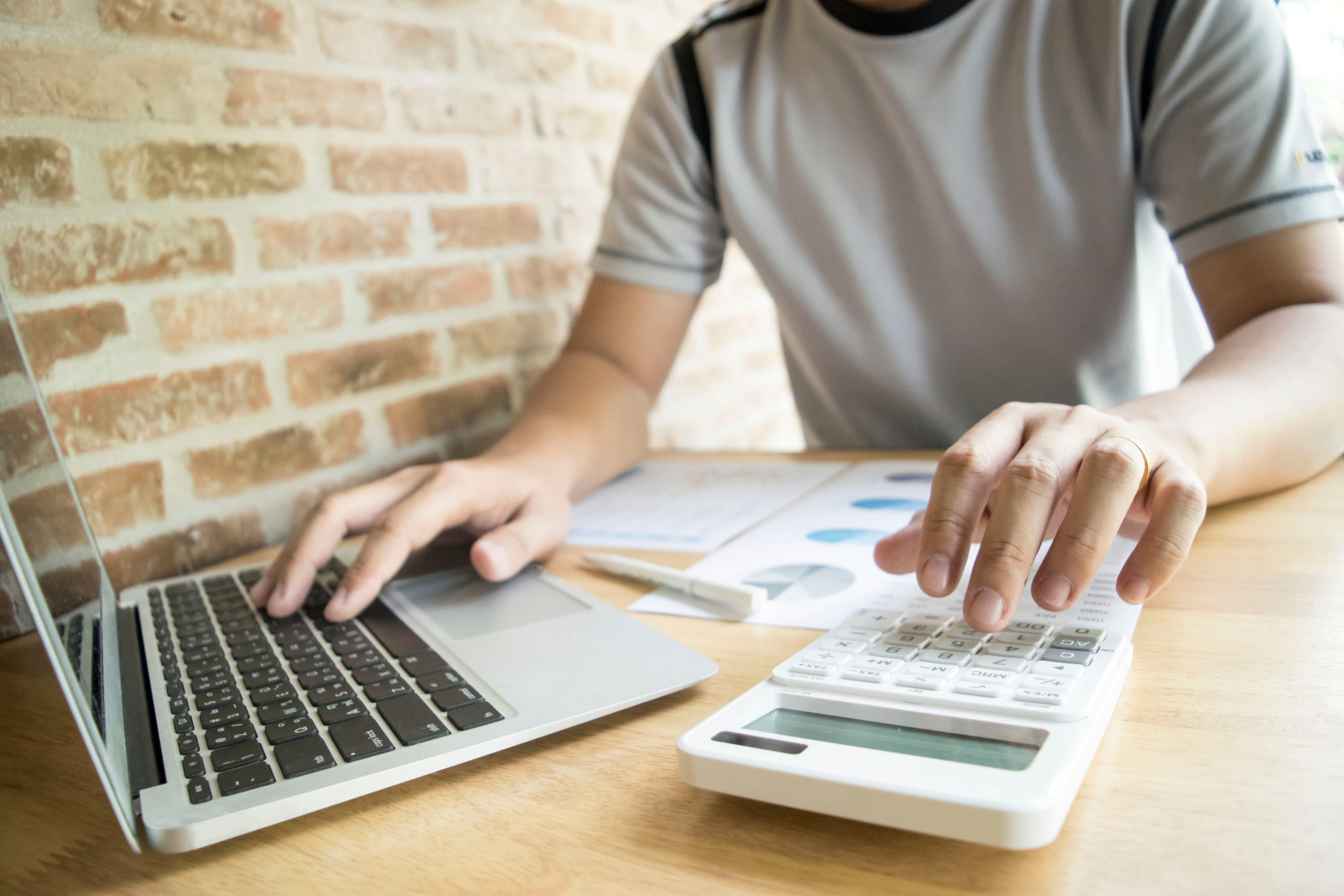 4 Top Payroll Companies for Small Businesses