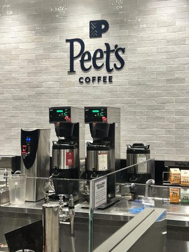 Capital One Café: Bank and Coffee Shop, Review