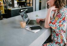 Freelancing Tips for Handling Difficult Clients with Grace